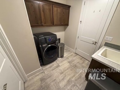 Buyer incentive available! Qualified buyers may be eligible for - photo 45