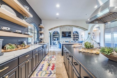 Experience relaxed resort style living on this meticulously - photo 8