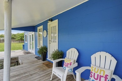 Welcome to this charming turn-key short-term rental, freshly - photo 1