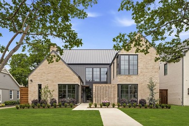 Architecturally striking new construction in the heart of - photo 1