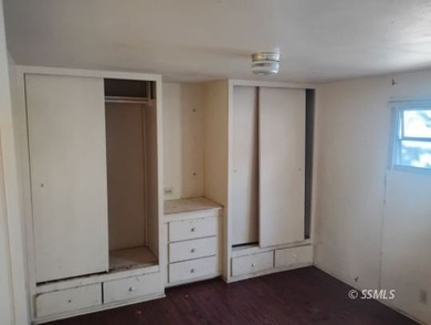 Here is a great, singlewide mobile with an addition that - photo 13