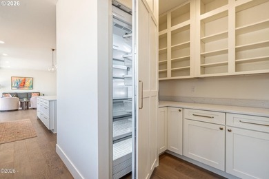 1025 NE 7TH Dr - photo 13
