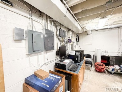 Exceptional commercial opportunity at 890 Oxford Drive in Idaho - photo 17