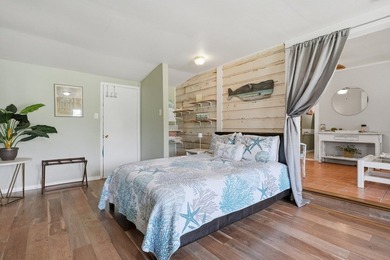 Welcome to this charming turn-key short-term rental, freshly - photo 10