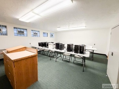 Exceptional commercial opportunity at 890 Oxford Drive in Idaho - photo 20