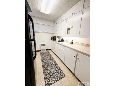 Exceptional commercial opportunity at 890 Oxford Drive in Idaho - photo 26