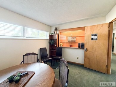 Exceptional commercial opportunity at 890 Oxford Drive in Idaho - photo 28