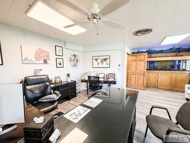 Exceptional commercial opportunity at 890 Oxford Drive in Idaho - photo 43