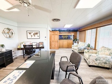 Exceptional commercial opportunity at 890 Oxford Drive in Idaho - photo 44