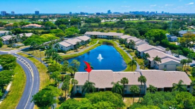 Lake Condo For Sale in West Palm Beach, Florida