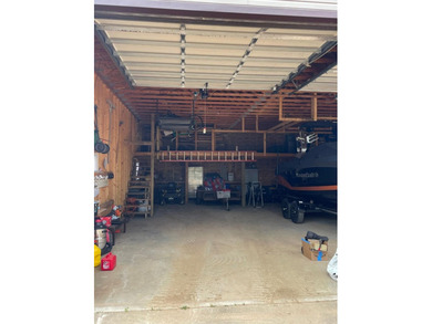 Multi Use lot with huge potential. Undeveloped lot and storage - photo 12