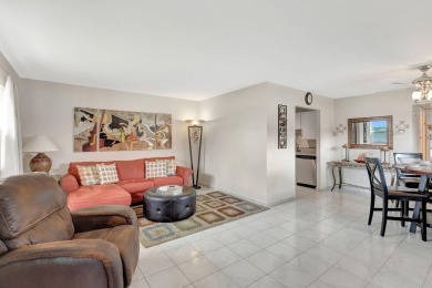 Lake Home For Sale in Delray Beach, Florida
