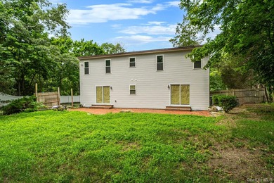 Welcome to 3 Cozine Road South in Center Moriches! Completely - photo 33