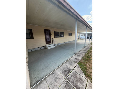 55+ Community | No Pets | 2 Bed / 2 Bath | Fully Furnished - photo 5