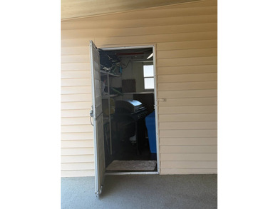 55+ Community | No Pets | 2 Bed / 2 Bath | Fully Furnished - photo 9