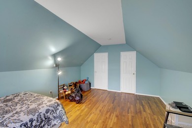 Welcome to this beautifully maintained 3 bedroom, 1.5 bath home - photo 13