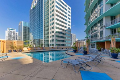 Discover urban sophistication and comfort in this stunning - photo 22