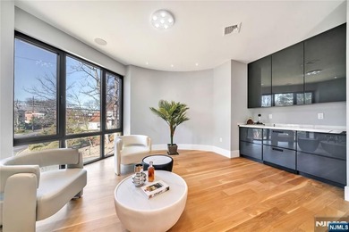 Located on Roberts Road, one of Englewood Cliffs' premier - photo 31