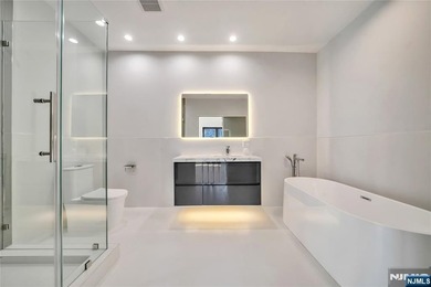Located on Roberts Road, one of Englewood Cliffs' premier - photo 33