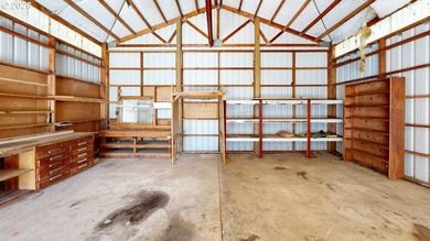 1976 Hillcrest manufactured home with solid bones and serious - photo 34