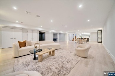 Located on Roberts Road, one of Englewood Cliffs' premier - photo 36