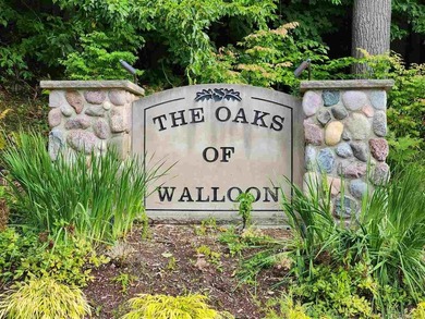 Discover this inviting 1-acre parcel in the desirable Oaks of - photo 2