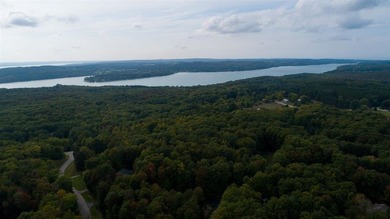 Discover this inviting 1-acre parcel in the desirable Oaks of - photo 8
