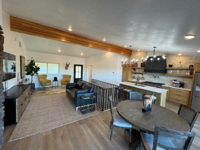 Lake Condo For Sale in Rogers, Arkansas