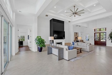 Custom, custom, custom... an extraordinary residence where every - photo 16
