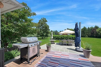 Spacious Open Plan Home with So Much to Offer near Several Great - photo 17