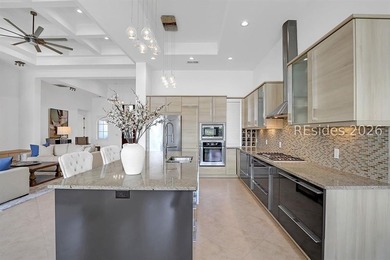 Custom, custom, custom... an extraordinary residence where every - photo 23