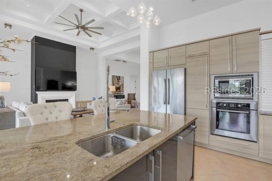 Custom, custom, custom... an extraordinary residence where every - photo 24