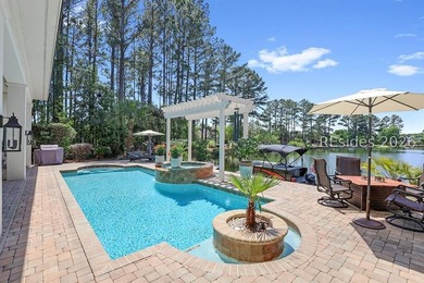Custom, custom, custom... an extraordinary residence where every - photo 35