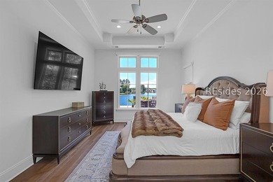 Custom, custom, custom... an extraordinary residence where every - photo 45