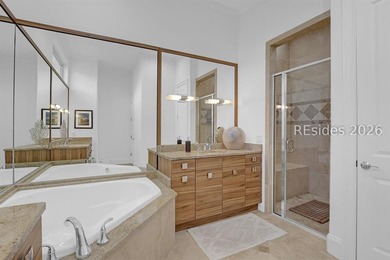 Custom, custom, custom... an extraordinary residence where every - photo 47