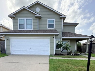 Move-in ready 4-bedroom, 2.5-bath home in a desirable - photo 1