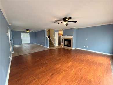Move-in ready 4-bedroom, 2.5-bath home in a desirable - photo 5