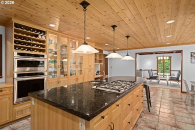 Beautifully sited with striking natural wood accents in quiet - photo 12