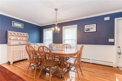 A perfect opportunity to own an immaculately kept 4 bedroom, 2 - photo 16