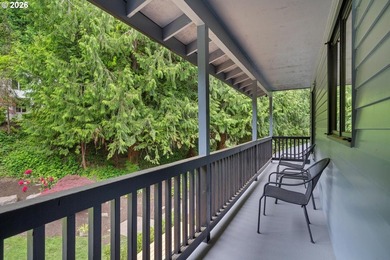 Beautifully sited with striking natural wood accents in quiet - photo 17