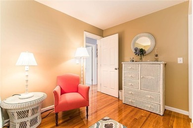 A perfect opportunity to own an immaculately kept 4 bedroom, 2 - photo 20