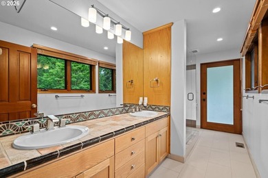 Beautifully sited with striking natural wood accents in quiet - photo 21