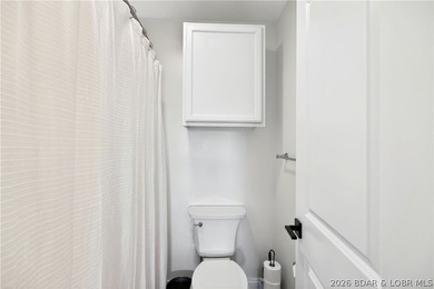 Welcome to the ultimate turn-key lake retreat at Harbor Point - photo 32
