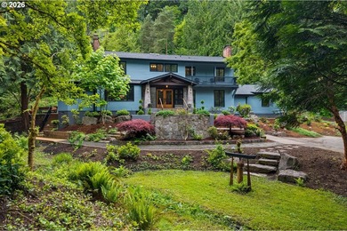 Beautifully sited with striking natural wood accents in quiet - photo 33