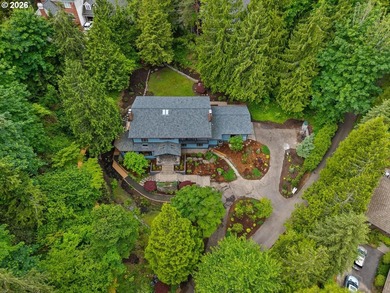 Beautifully sited with striking natural wood accents in quiet - photo 34