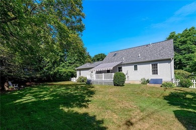 A perfect opportunity to own an immaculately kept 4 bedroom, 2 - photo 35