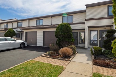 Welcome to resort-style living in the much sought-after gated - photo 2