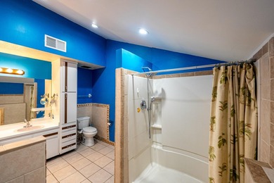 This is a unapproved short sale. Submit your offer for this - photo 20