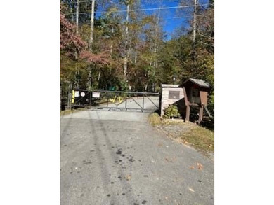 Welcome to the beautiful Watauga Vista gated community.This - photo 40