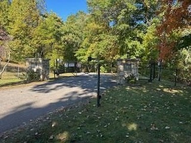 Welcome to the beautiful Watauga Vista gated community.This - photo 41